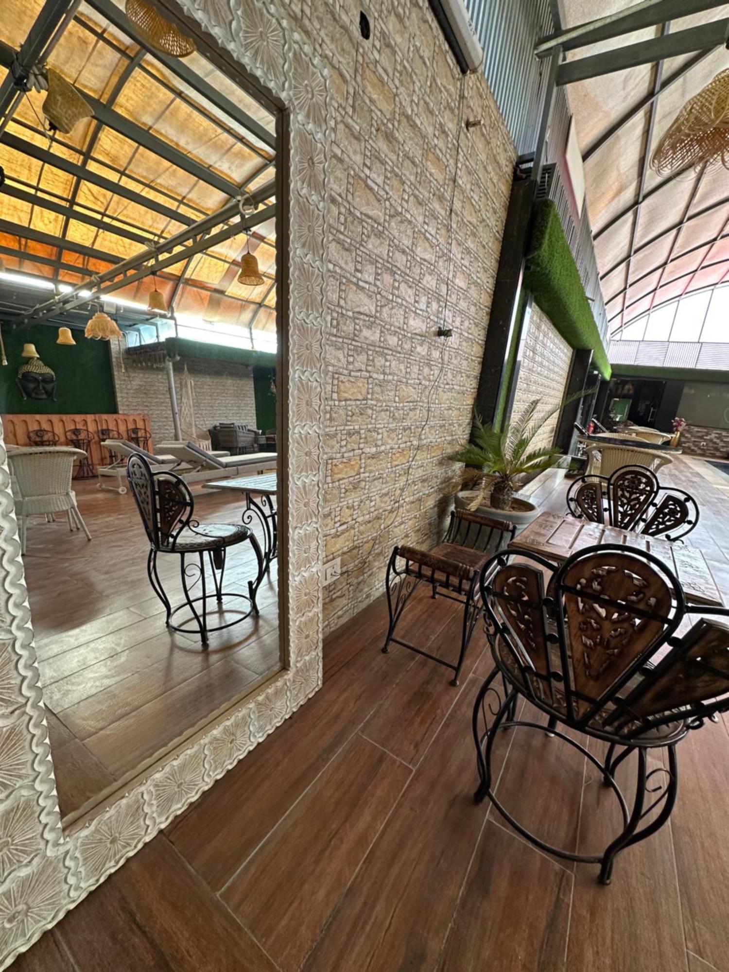 La Casca Experience Hotel Zirakpur Exterior photo